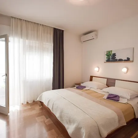 Ivona 3* Baška Voda