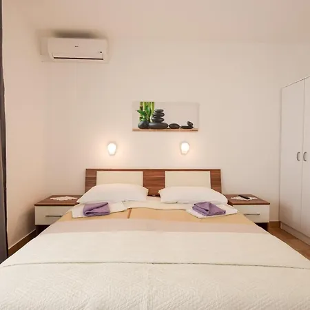 Gæstehus Ivona Baška Voda