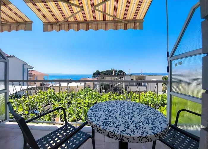 Ivona 3* 바스카보다